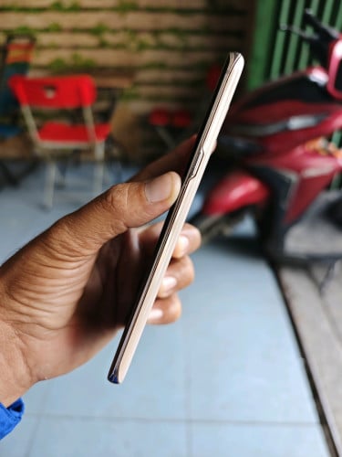 Samsung S10 5G 8g/256g_Korea(វៃដូរបាន)👉$145