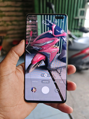Samsung S10 5G 8g/256g_Korea(វៃដូរបាន)👉$145