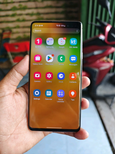 Samsung S10 5G 8g/256g_Korea(វៃដូរបាន)👉$145
