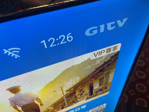 Smart TV Huvie 65" 99%ថ្មី