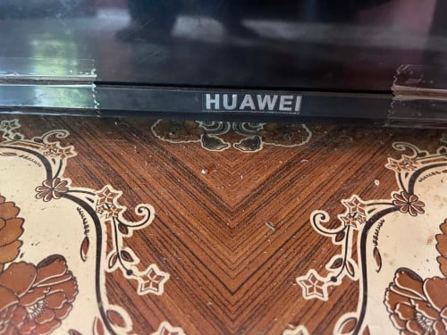 Smart TV Huvie 65" 99%ថ្មី