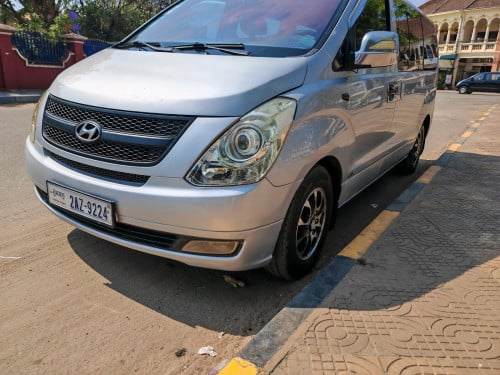 Starex cvx 08 HF លក់នៅកំពង់ចាម