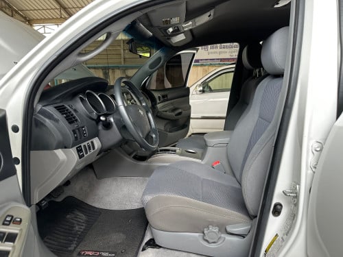 Tacoma 2007 TRD auto capital ប៉ុងពីរ​ ឡានកាលីធានាថ្មី100%