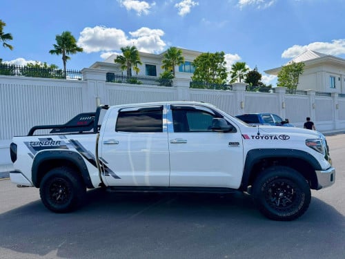 Toyota tundra 2008 ឡើង 2025 ប៉ុង2 ហ្គាស់+សាំង
