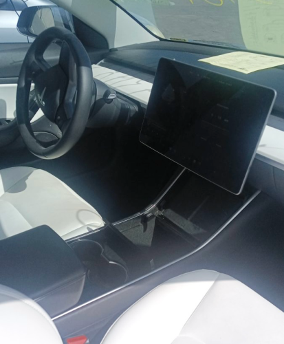 Tesla Model 3 AWD Long Range