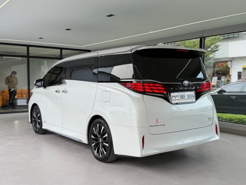 Toyota Alphard 2024 ស្លាកលេខ