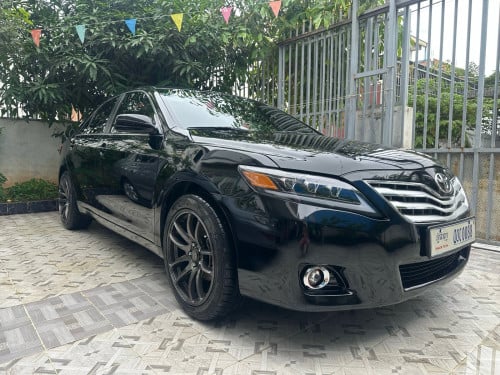 Toyota Camry Le 2010