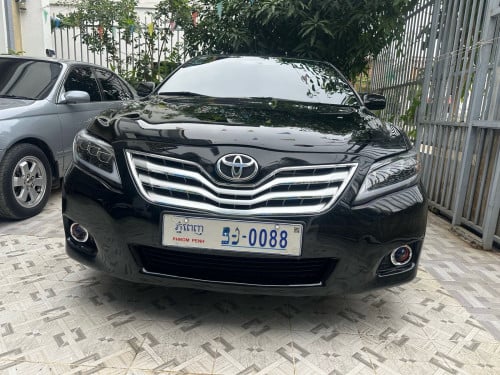 Toyota Camry Le 2010