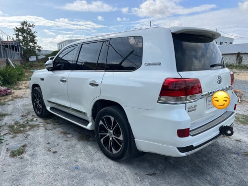 Toyota Land Cruiser 2008 up 2021 ក្រៅក្នុងចចារបាន