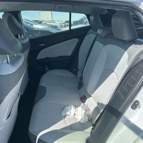 Toyota Prius Prime Full XLE 2021 ឡាន​ស្អាត​ សាច់​ដែក​ថ្មី​ណាស់​