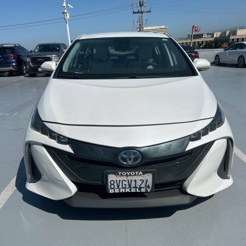 Toyota Prius Prime Full XLE 2021 ឡាន​ស្អាត​ សាច់​ដែក​ថ្មី​ណាស់​