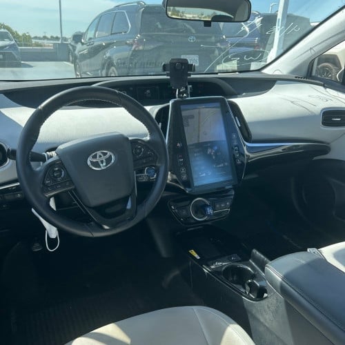 Toyota Prius Prime Full XLE 2021 ឡាន​ស្អាត​ សាច់​ដែក​ថ្មី​ណាស់​