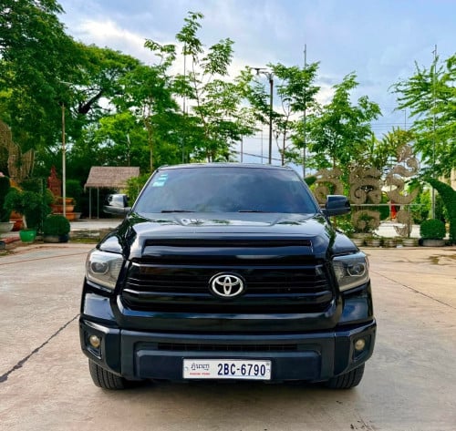 Toyota Tundra 2007 ឡើង 2014 សាំង + ហ្គាស