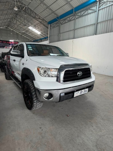 Toyota Tundra 2007 P1 ហ្គាសហេីយ​ ថ្មីណាស់​ គ្មានទាស់