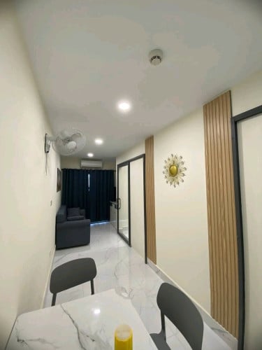 UK 2បន្ទប់ លក់បន្ទាន់ខ្លាំង