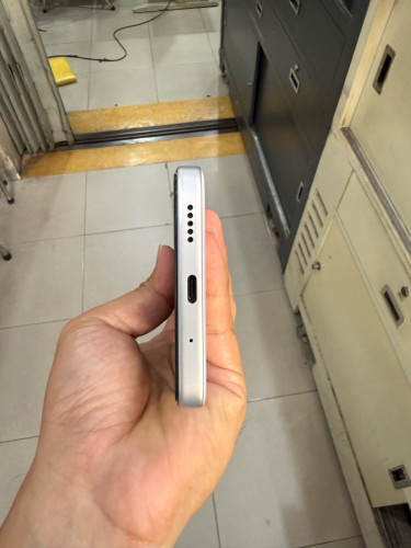 Vivo Y31d (6GB+6GB/128GB) ពណ៌ស, មួយទឹកនៅស្អាត99%