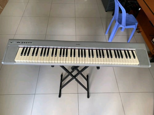 Yamaha Portable Grand NP-30.  76key