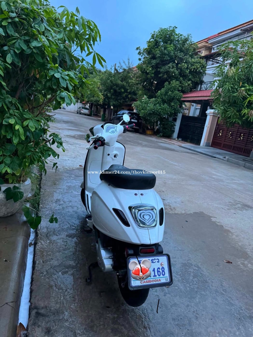 ម៉ូតូសំរាប់លក់ ម្ចាស់ដេីម
