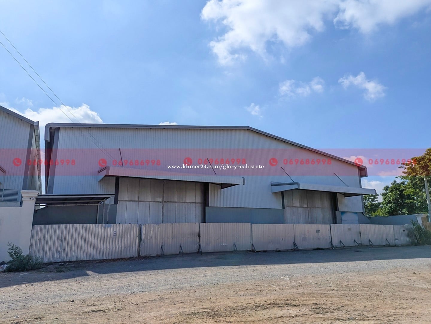 2580 Sqm Warehouse For Lease On A Sub-Wide Road In The Sen Sok Area