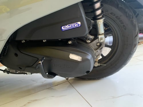ម៉ូតូលក់ សោរពីគ្រាប់ មានABS បោះក្រុមហ៊ុន