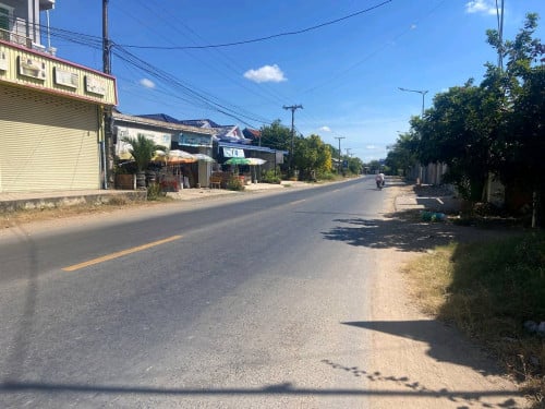 ឃ្លាំងជួលច្បាអំពៅ