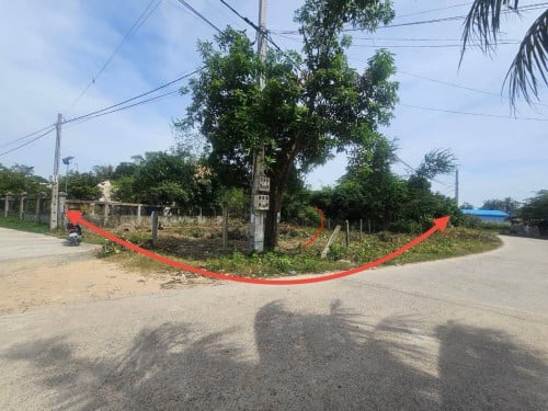 ដីកែងផ្លូវបេតុង​ ដីតម្លៃថោក