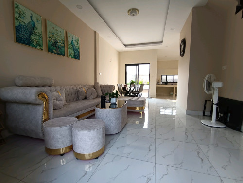 វីឡាលីង