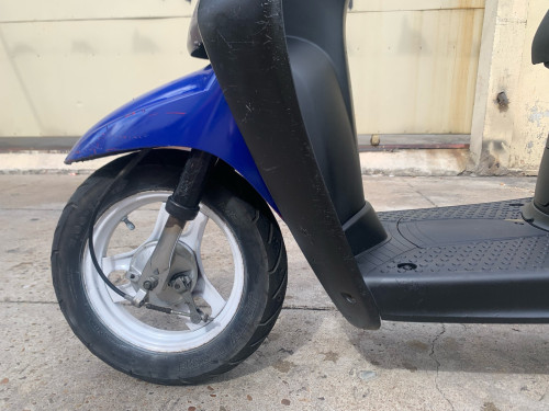 ម៉ូតូលក់​