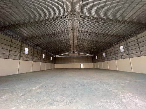 ឃ្លាំងសំរាប់ជួលនៅដង្កោ