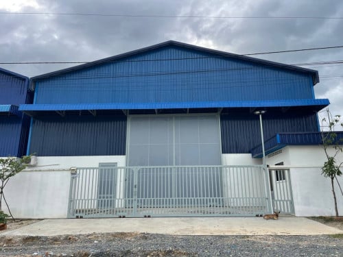 ឃ្លាំងសំរាប់ជួលនៅដង្កោ