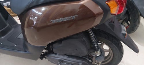 ម៉ូតូសានុំ