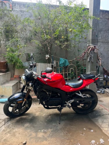 ម៉ូតូលក់