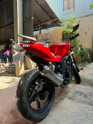 ម៉ូតូលក់