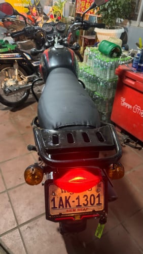 ម៉ូតូសំរាប់លក់តម្លៃល្អ_លឿង.ៗ