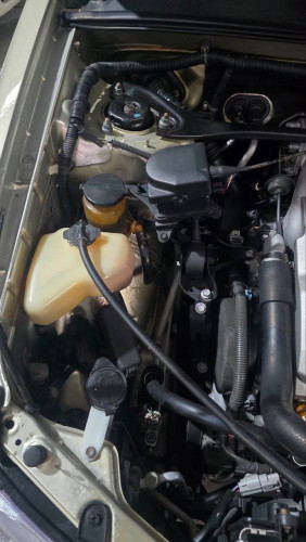 ឡានលក់បន្ទាន់Highlander 03 V6 P2  ធានាឡានម៉ូល សុីនមួយចប់ ម្ចាស់ផ្ទាល់ទេីបកាត់បាន