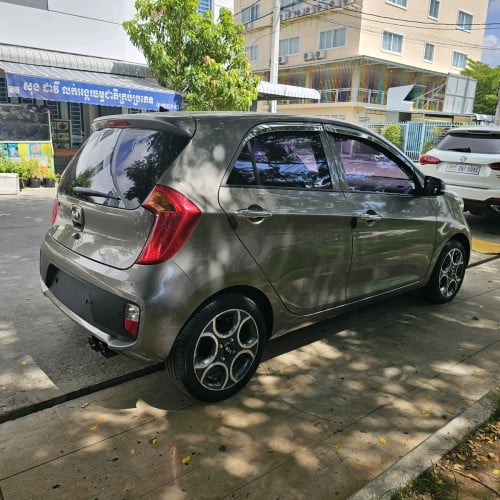 មេឡានថ្មីណាស់ 013 Full option, F Sport