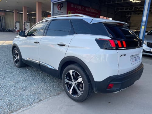 មានសេវាកម្មបង់រំលស់100% បង់120$-250$🚗Peugeot  3008  2020 Full option កាត់ពីម្ចាស់ដើម