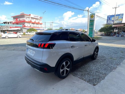 មានសេវាកម្មបង់រំលស់100% បង់120$-250$🚗Peugeot  3008  2020 Full option កាត់ពីម្ចាស់ដើម
