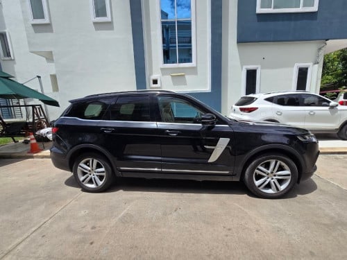 ឡានស្អាតលក់18500$