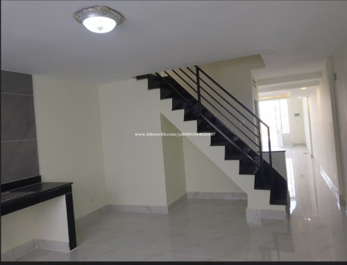 ផ្ទះលក់ជាប់ផ្លូវរដ្ឋ30m