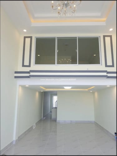 ផ្ទះលក់ជាប់ផ្លូវរដ្ឋ30m