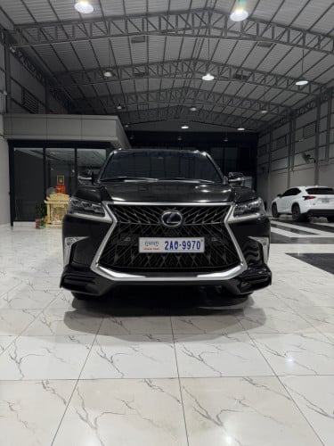 លក់​ 570 017 super Sport full option អារ៉ាប់​ ម្ចាស់ដេីម​ផ្ទាល់​ទិញ​ថ្មី​ខ្លាញ់​គោ