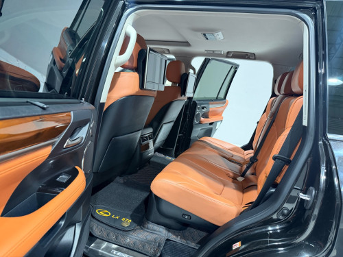 លក់​ 570 017 super Sport full option អារ៉ាប់​ ម្ចាស់ដេីម​ផ្ទាល់​ទិញ​ថ្មី​ខ្លាញ់​គោ