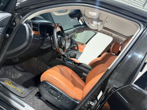 លក់​ 570 017 super Sport full option អារ៉ាប់​ ម្ចាស់ដេីម​ផ្ទាល់​ទិញ​ថ្មី​ខ្លាញ់​គោ