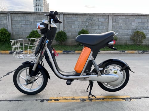 កង់អគ្គិសនីជជុះជប៉ុន លក់:690$