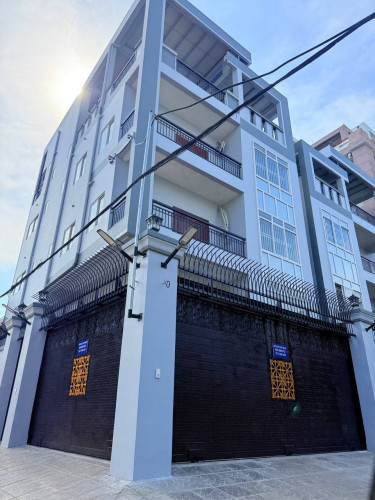 អាគារសម្រាប់ជួល/ Building for Rent (New) ផ្លុវ135 កែងផ្លូវ476 ទីតាំង៖នៅទួលទំពូងទី១ ខណ្ឌចំការមន
