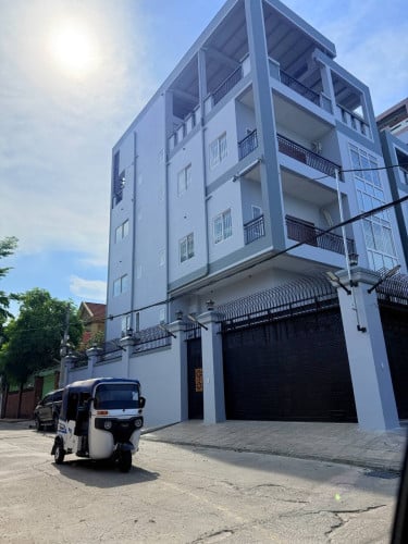 អាគារសម្រាប់ជួល/ Building for Rent (New) ផ្លុវ135 កែងផ្លូវ476 ទីតាំង៖នៅទួលទំពូងទី១ ខណ្ឌចំការមន