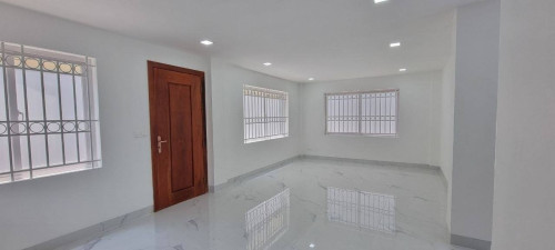 អាគារសម្រាប់ជួល/ Building for Rent (New) ផ្លុវ135 កែងផ្លូវ476 ទីតាំង៖នៅទួលទំពូងទី១ ខណ្ឌចំការមន