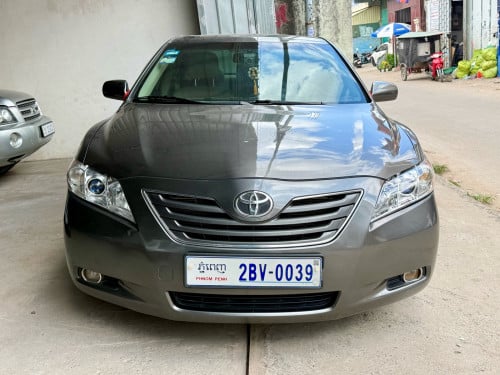 ឡានលក់ Camry 07 XLE full option ពេញ ក្នុងលឿង មានកំដៅកៅអី ពណ៌ប្រផេះ