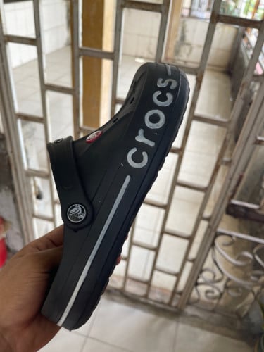 ស្បែកជើង Crocs "CROCS LAB"